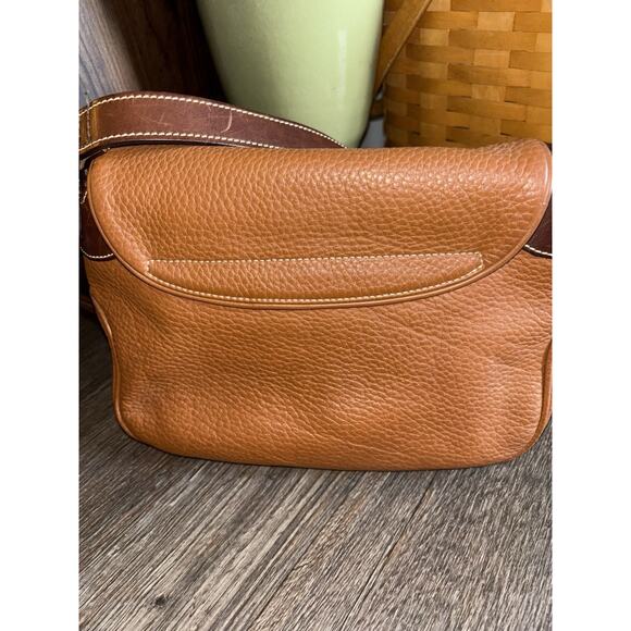 Dooney & Bourke tan saddle slim flap bag All-Weather Leather EXCELLENT COND - Picture 7 of 13